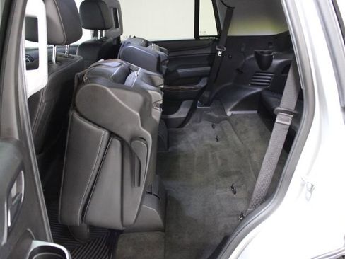 Used 2018 Chevrolet Tahoe LT w/ LT Signature Package image 53