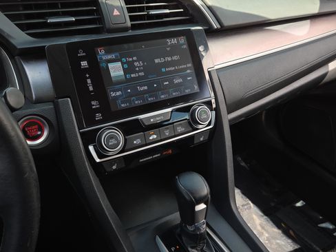 Used 2016 Honda Civic EX-L image 26