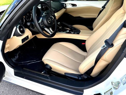 New 2026 MAZDA MX-5 Miata Grand Touring RWD image 10