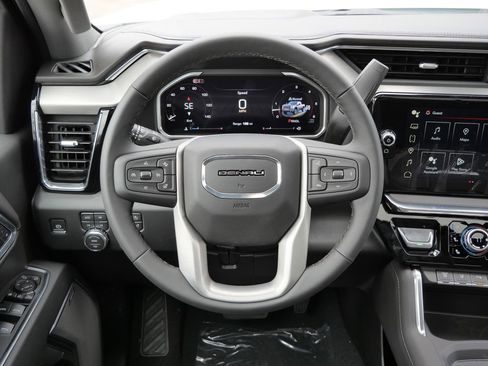New 2026 GMC Sierra 3500 Denali w/ Denali Reserve Package AWD/4WD image 38