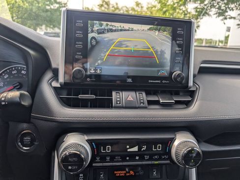 Used 2019 Toyota RAV4 XLE Premium AWD/4WD image 27