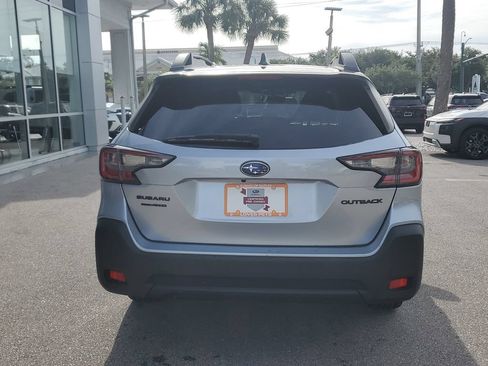 Used 2023 Subaru Outback Onyx Edition AWD/4WD image 4