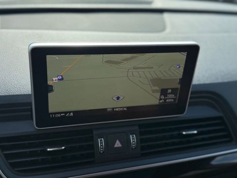 Used 2018 Audi Q5 2.0T Premium Plus w/ Premium Plus Package image 24