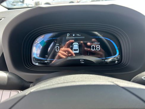 New 2026 Hyundai Venue SEL FWD image 17