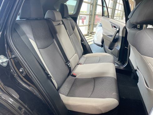 Certified 2025 Toyota RAV4 XLE w/ Weather Package AWD/4WD image 18