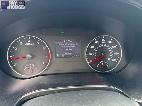 Used 2023 Kia Seltos S AWD/4WD image 17