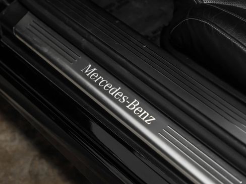 Used 2013 Mercedes-Benz SL 550 SL 550 Roadster 2D image 38