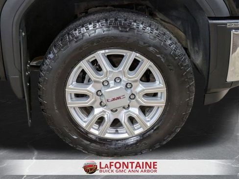 Certified 2024 GMC Sierra 2500 SLT w/ SLT Premium Package AWD/4WD image 31