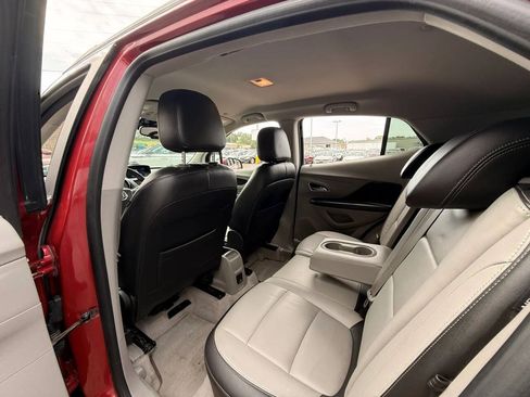 Used 2014 Buick Encore Leather FWD image 12