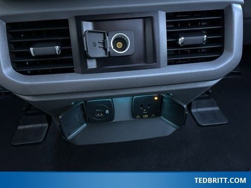 Used 2023 Ford F150 XLT w/ Equipment Group 302A High image 16