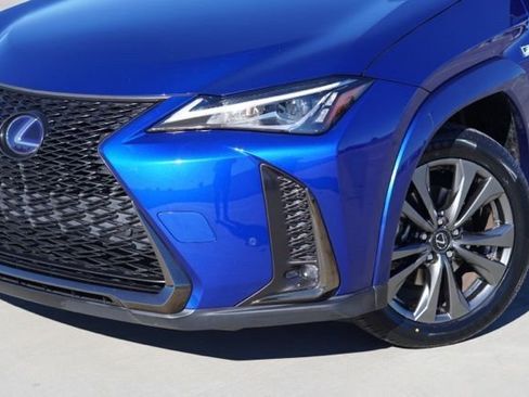 Used 2022 Lexus UX 250h F Sport image 5