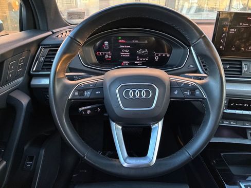 Used 2025 Audi Q5 2.0T Premium AWD/4WD image 14