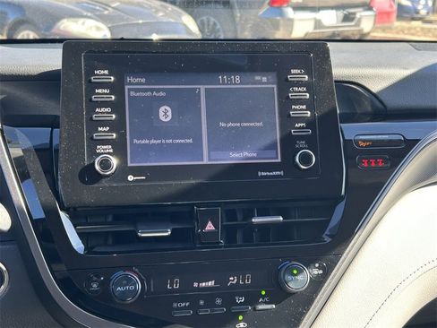 Used 2023 Toyota Camry LE image 17