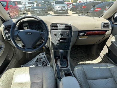 Used 2004 Volvo S40 FWD image 20