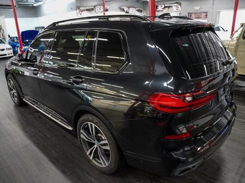 Used 2020 BMW X7 xDrive40i w/ M Sport Package AWD/4WD image 3