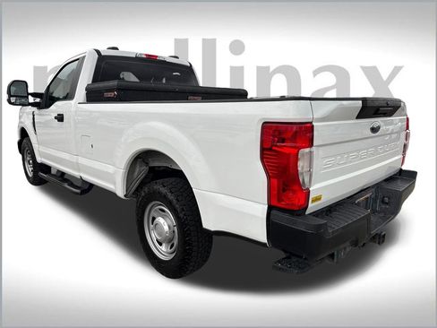 Used 2022 Ford F250 XL w/ Power Equipment Group image 8
