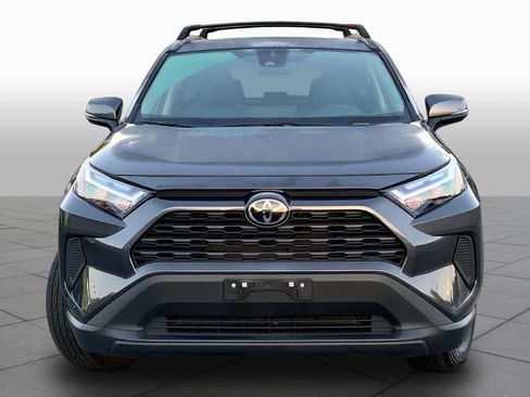 Used 2025 Toyota RAV4 XLE w/ Convenience Package image 4