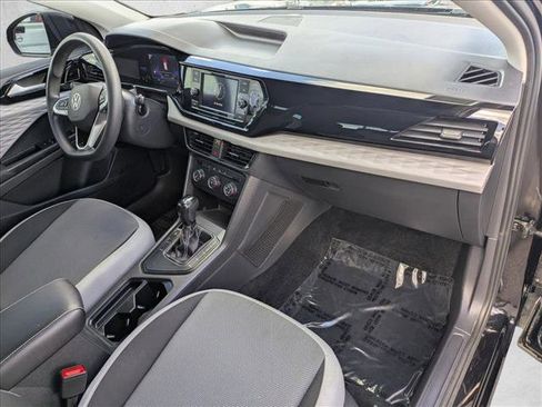 Used 2022 Volkswagen Taos S image 20