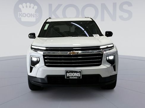 New 2026 Chevrolet Traverse LT w/ Enhanced Driving Package image 19