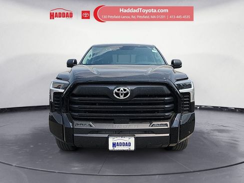 Used 2024 Toyota Tundra SR5 w/ SR5 Premium Package AWD/4WD image 9