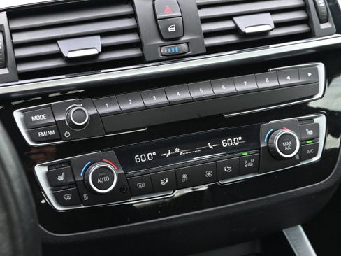 Used 2020 BMW 230i Coupe w/ Convenience Package RWD image 19