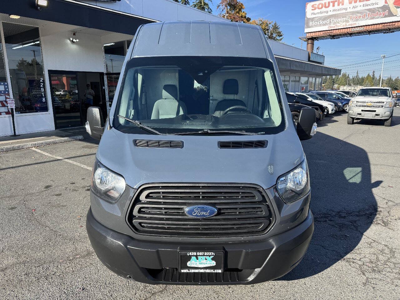 Used 2019 Ford Transit 250 148 High Roof Extended RWD image 11