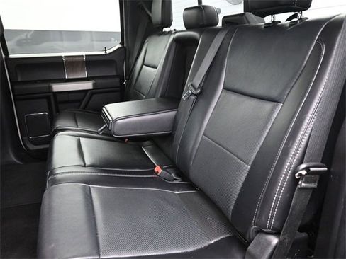 Used 2019 Ford F250 Lariat w/ Lariat Value Package image 17