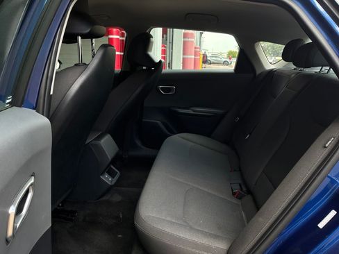 Used 2025 Kia K4 FWD image 11