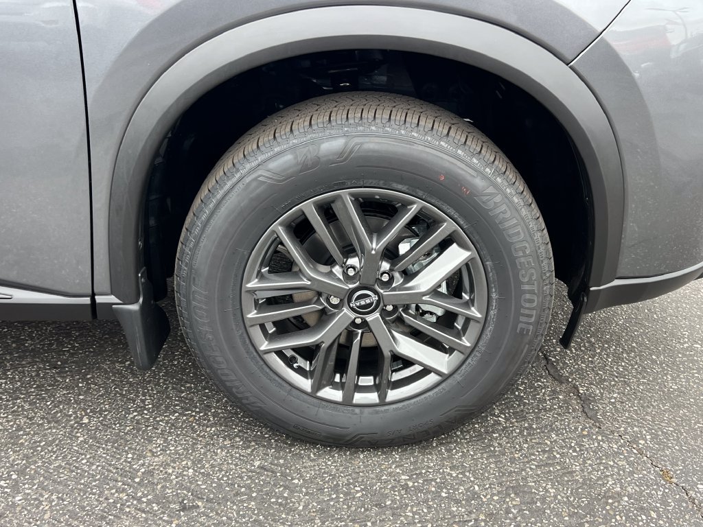 New 2026 Nissan Rogue S FWD image 10