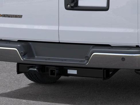 New 2026 Chevrolet Express 2500 Extended RWD image 14