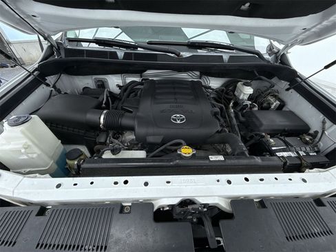 Used 2015 Toyota Tundra Platinum image 48