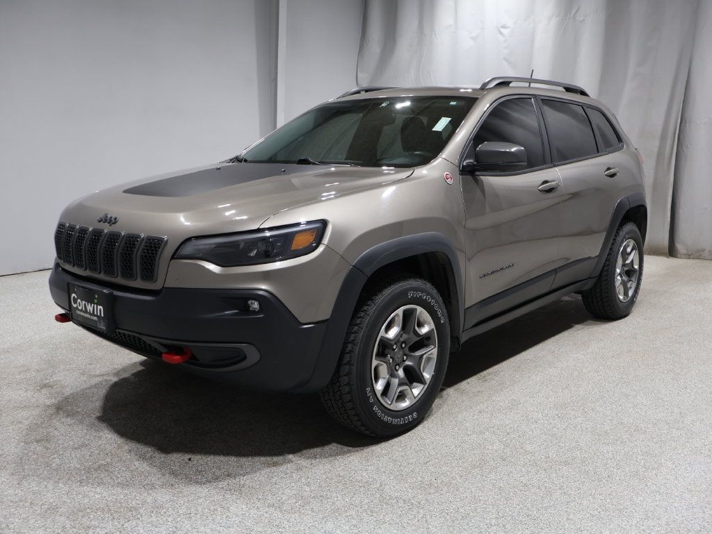 Used 2019 Jeep Cherokee Trailhawk w/ Cold Weather Group AWD/4WD image 5