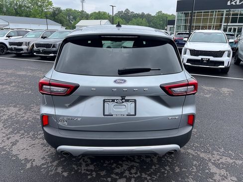 Used 2024 Ford Escape Active AWD/4WD image 4