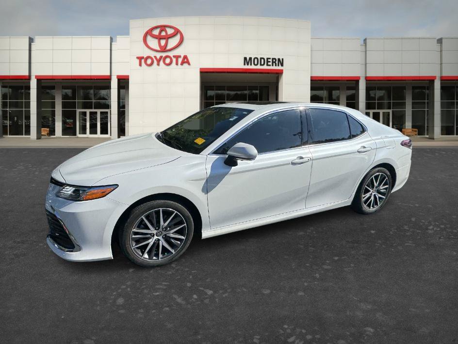 Certified 2023 Toyota Camry XLE w/ Navigation Package FWD image 23