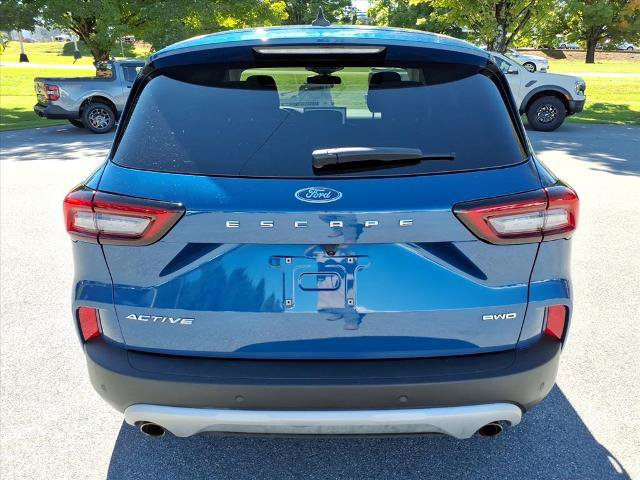 Certified 2023 Ford Escape Active w/ Tech Pack #2 AWD/4WD image 3
