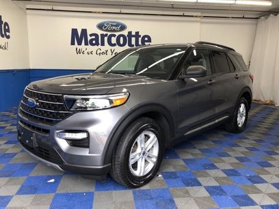 Certified 2022 Ford Explorer XLT w/ Equipment Group 202A