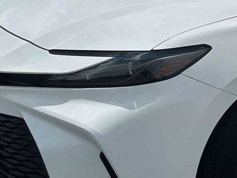 Used 2025 Toyota Camry LE FWD image 12