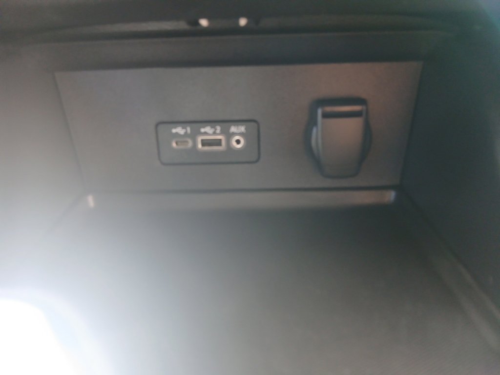 Used 2023 Nissan Sentra SV FWD image 10