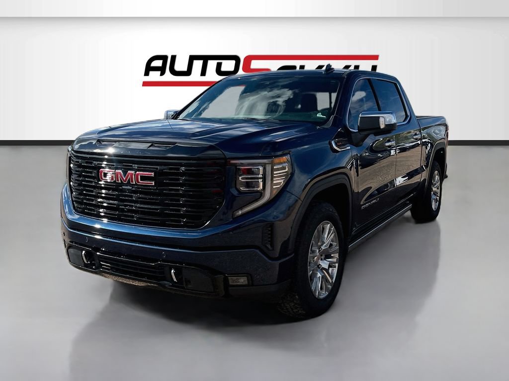 Used 2022 GMC Sierra 1500 Denali AWD/4WD image 3