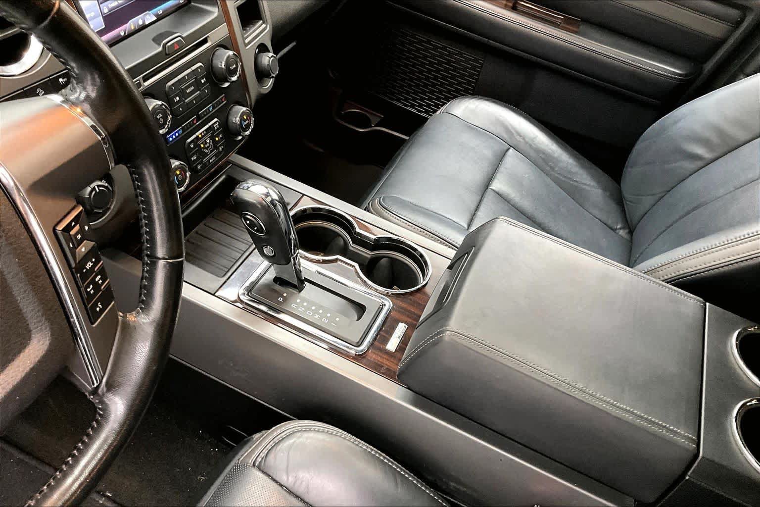 Used 2015 Ford Expedition Platinum AWD/4WD image 15