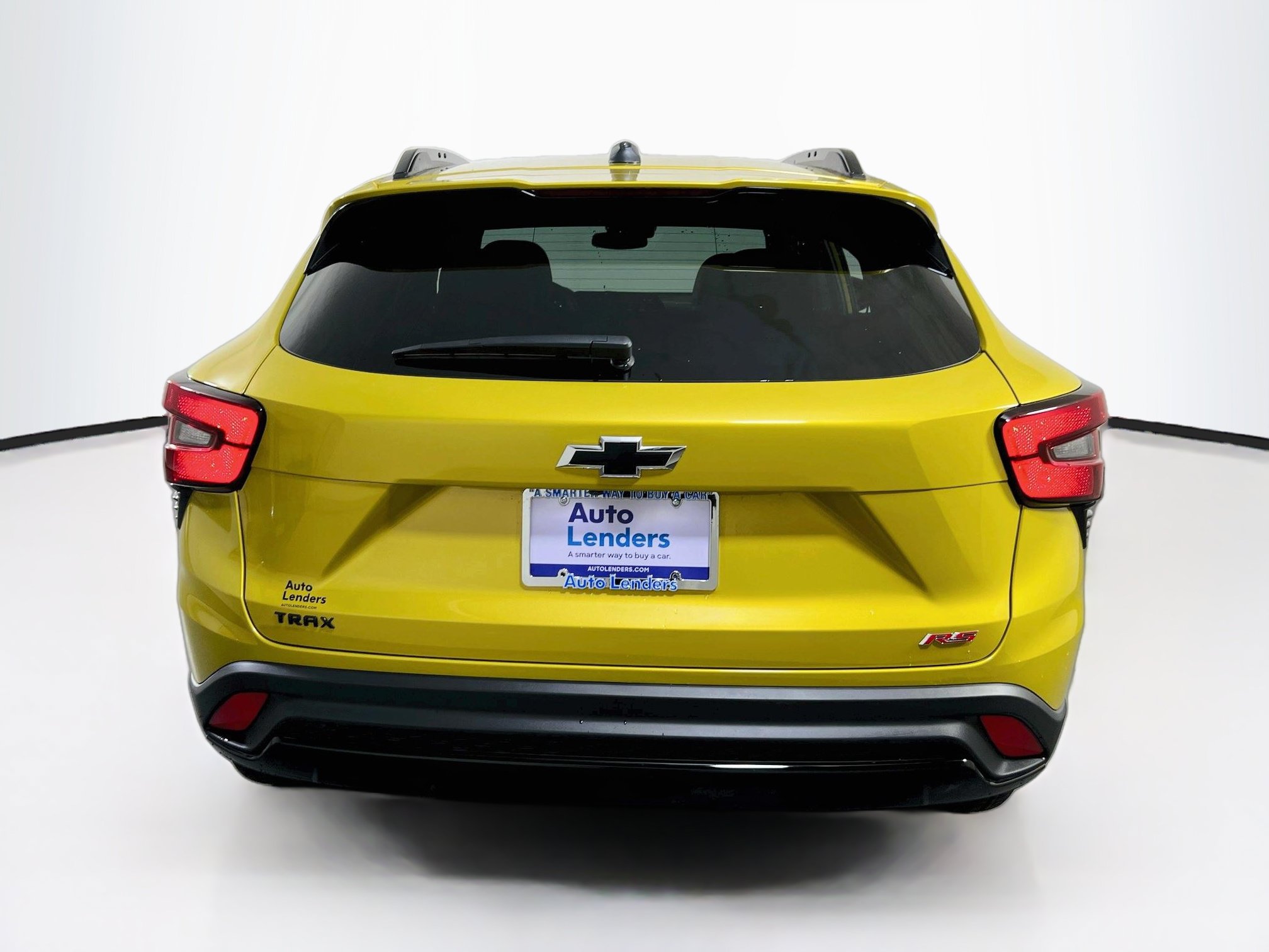 Used 2025 Chevrolet Trax RS FWD image 6