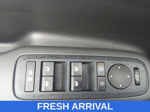 Used 2024 Hyundai Santa Fe SE FWD image 18