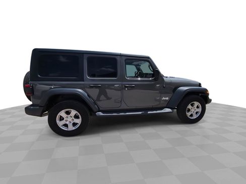 Used 2019 Jeep Wrangler Unlimited Sport S AWD/4WD image 9