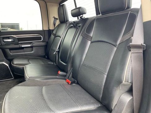 Used 2019 RAM 2500 Laramie AWD/4WD image 29