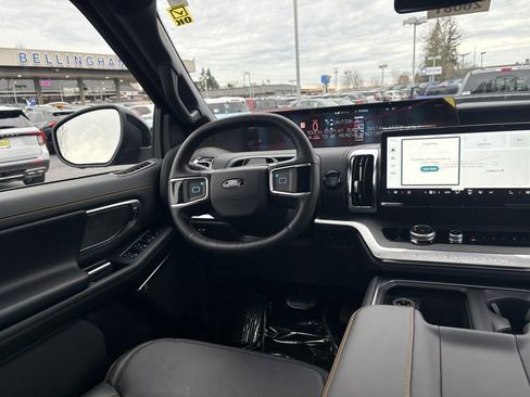 New 2026 Ford Expedition Tremor image 25