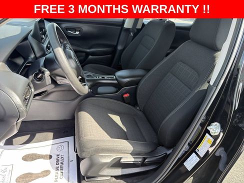 Used 2023 Honda HR-V LX image 14