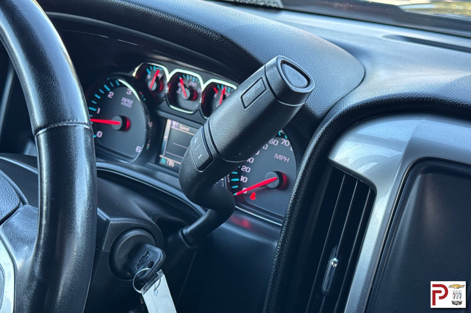 Used 2018 Chevrolet Silverado 1500 LT w/ All Star Edition RWD image 24