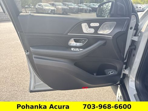 Used 2024 Mercedes-Benz GLS 450 4MATIC image 22