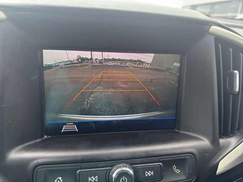 Used 2018 GMC Terrain SLE FWD image 14