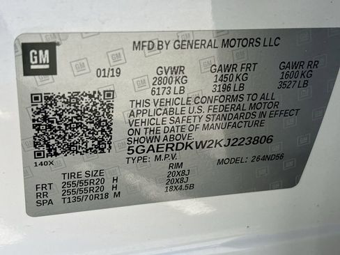 Certified 2019 Buick Enclave Avenir w/ Avenir Technology Package image 38